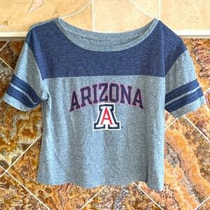 University of Arizona Cropped T-Short Short Sleeve Size Medium